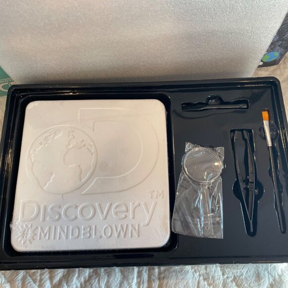 Discovery Mindblown Gem Mining Kit With Excavation Tools STEM Activity Ages 8+ N - Picture 6 of 6